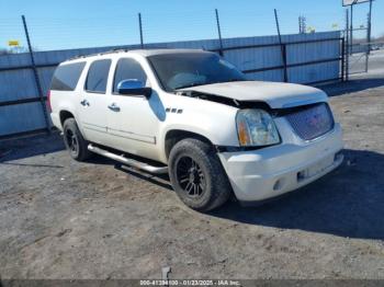  Salvage GMC Yukon