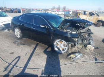  Salvage Nissan Maxima