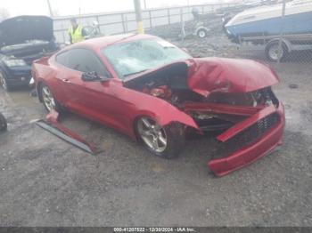  Salvage Ford Mustang