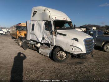  Salvage Freightliner New Cascadia 126