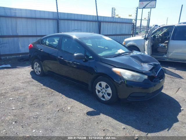  Salvage Kia Forte