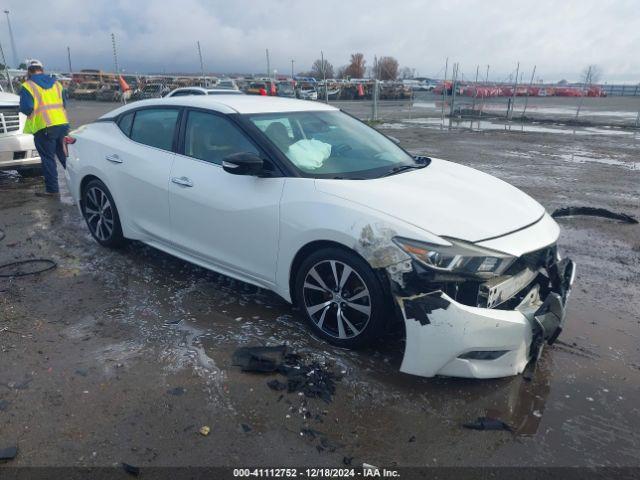  Salvage Nissan Maxima