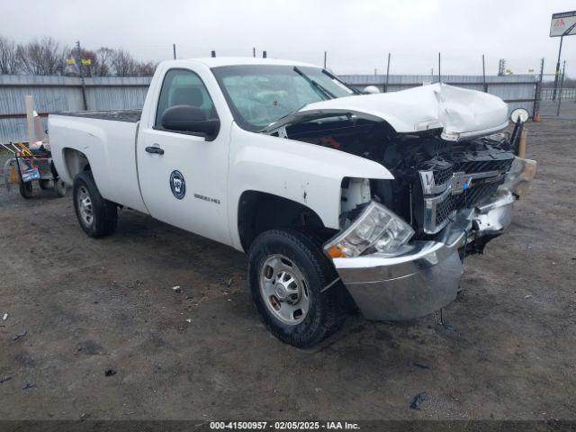  Salvage Chevrolet Silverado 2500