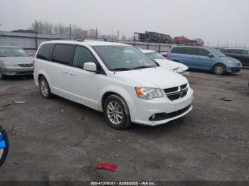  Salvage Dodge Grand Caravan