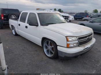  Salvage Chevrolet Silverado 1500
