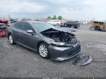  Salvage Toyota Camry