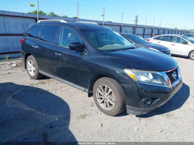  Salvage Nissan Pathfinder