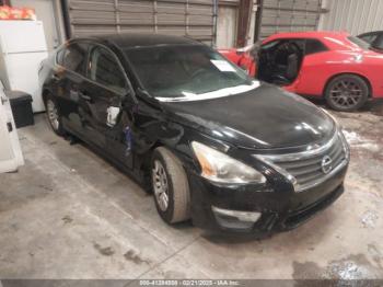  Salvage Nissan Altima