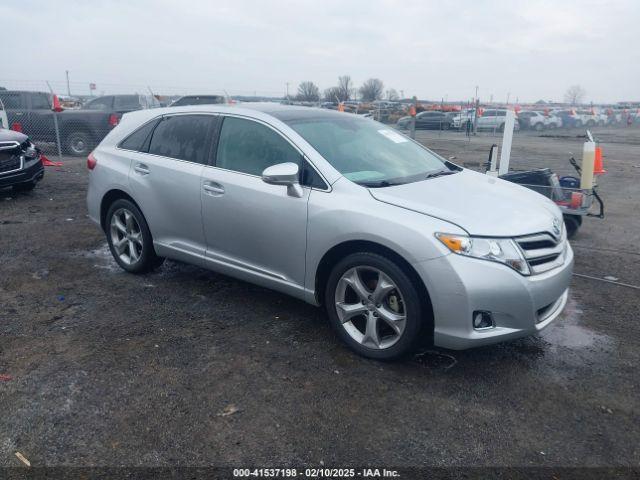  Salvage Toyota Venza