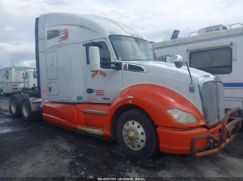  Salvage Kenworth Construction