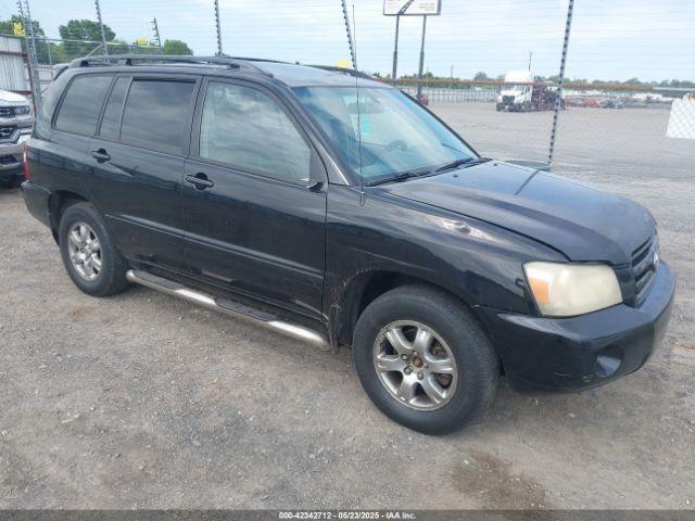 Salvage Toyota Highlander