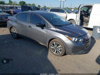  Salvage Nissan Versa