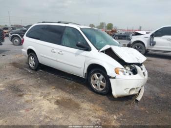  Salvage Dodge Grand Caravan