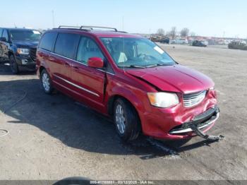  Salvage Chrysler Town & Country