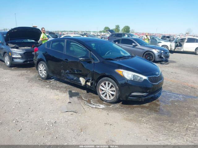  Salvage Kia Forte