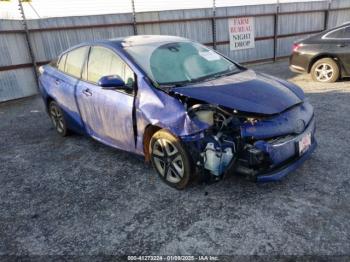  Salvage Toyota Prius