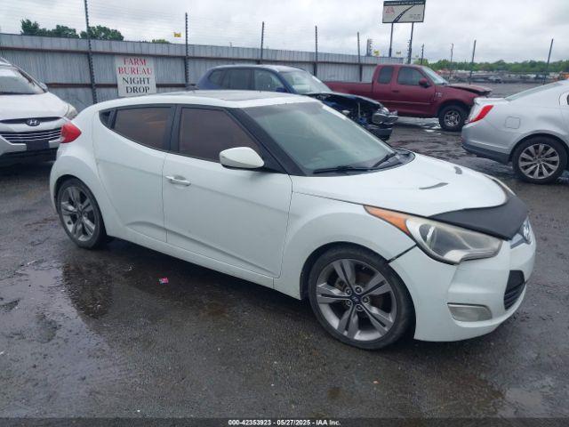  Salvage Hyundai VELOSTER