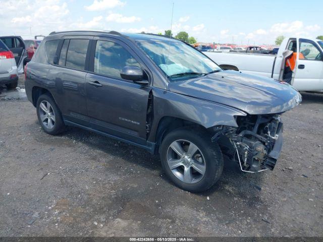  Salvage Jeep Compass