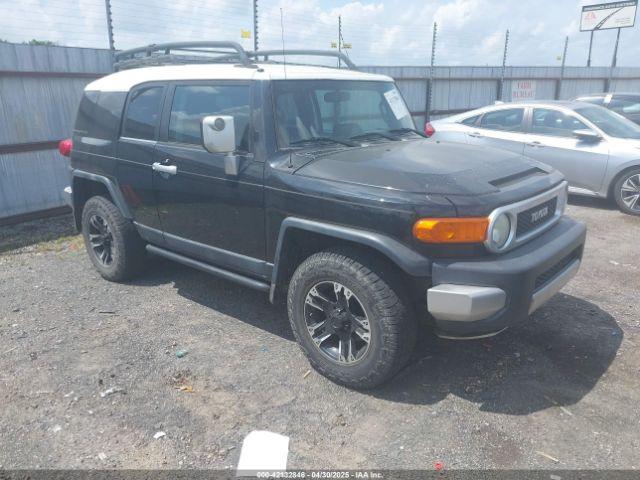  Salvage Toyota FJ Cruiser