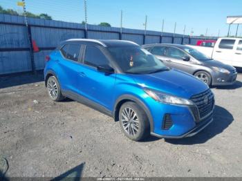  Salvage Nissan Kicks