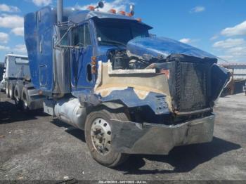  Salvage Peterbilt 385
