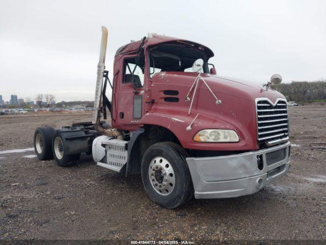  Salvage Mack 600