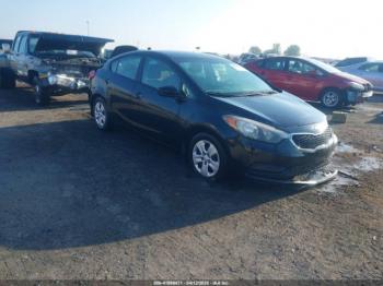  Salvage Kia Forte