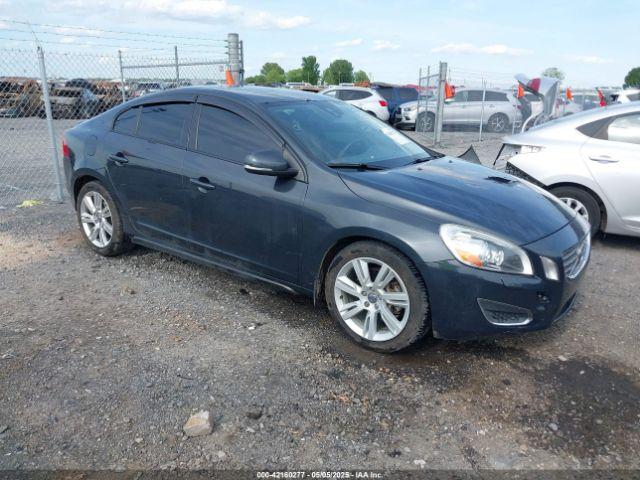  Salvage Volvo S60