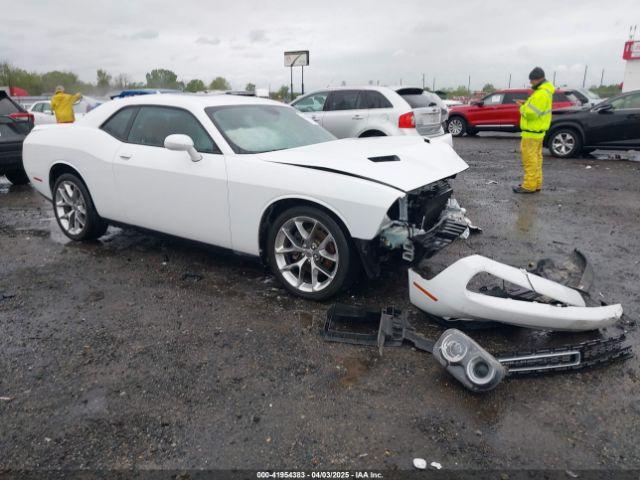  Salvage Dodge Challenger