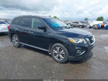  Salvage Nissan Pathfinder