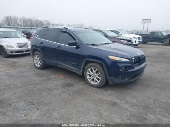  Salvage Jeep Cherokee