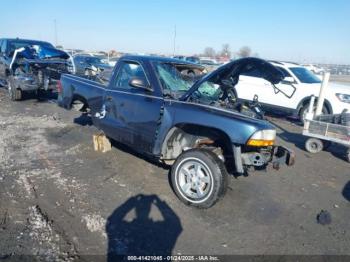  Salvage Dodge Dakota