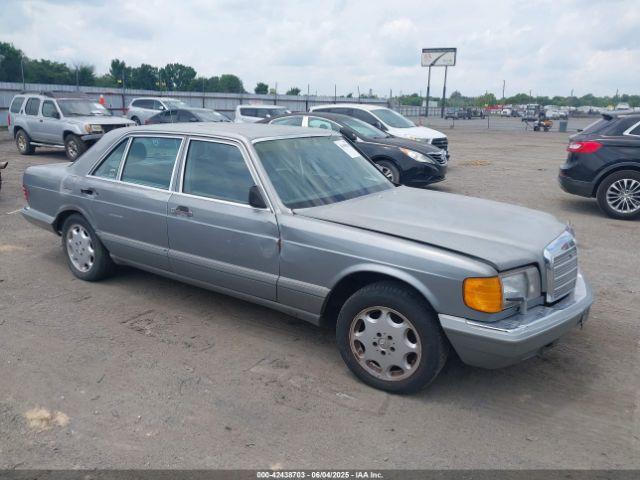  Salvage Mercedes-Benz 300