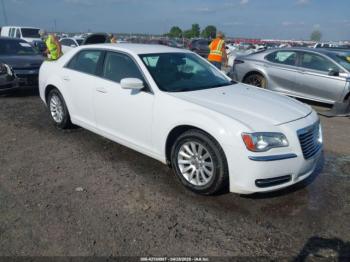  Salvage Chrysler 300