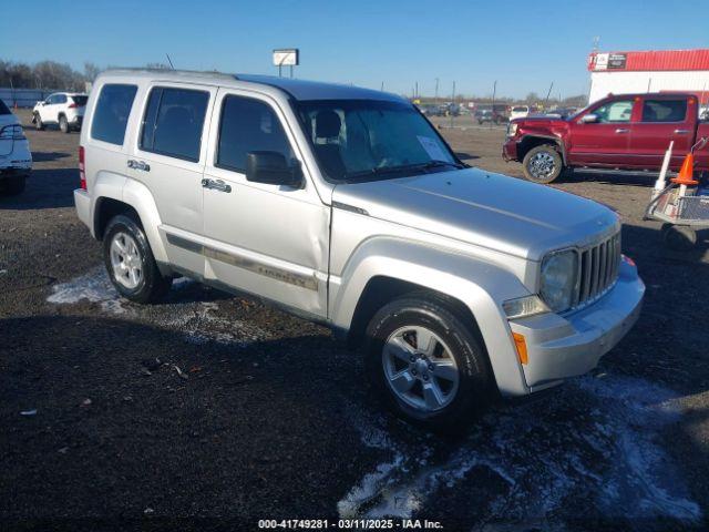 Salvage Jeep Liberty
