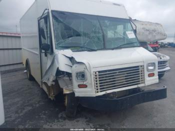  Salvage Ford E-450