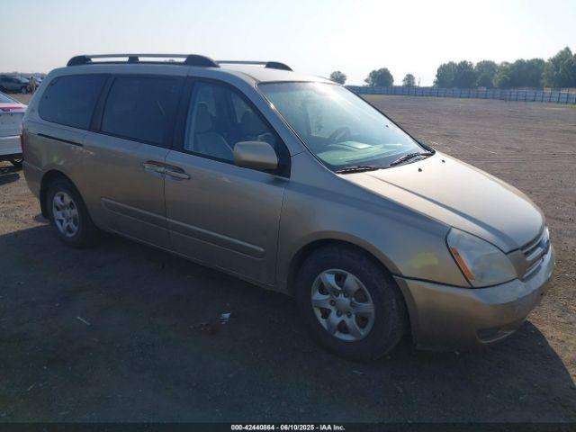  Salvage Kia Sedona