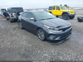  Salvage Kia Forte