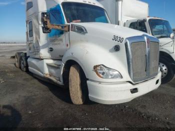  Salvage Kenworth T680