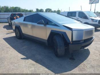  Salvage Tesla Cybertruck