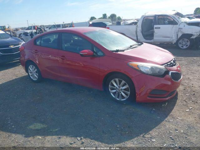  Salvage Kia Forte
