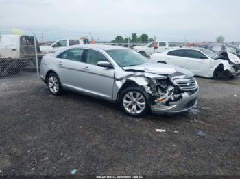  Salvage Ford Taurus