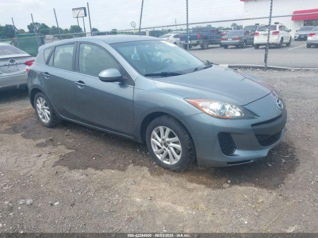  Salvage Mazda Mazda3