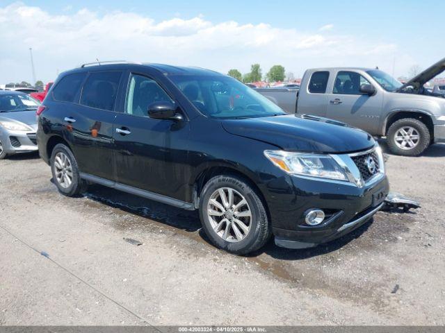  Salvage Nissan Pathfinder