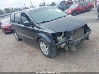  Salvage Chrysler Town & Country