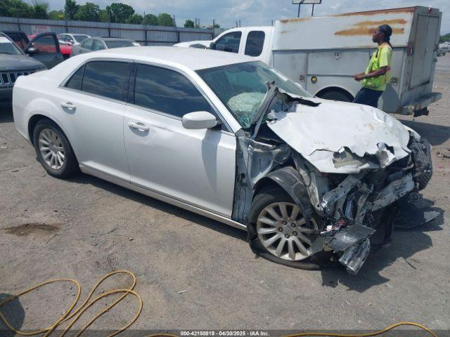  Salvage Chrysler 300