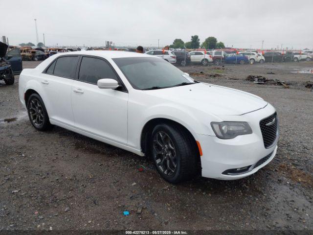  Salvage Chrysler 300