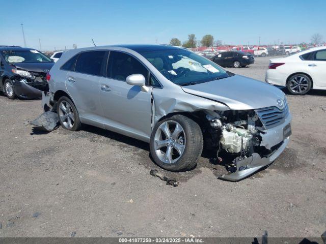  Salvage Toyota Venza