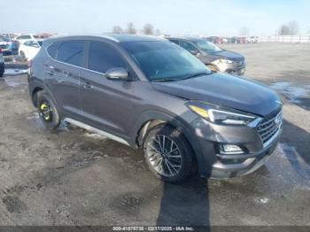  Salvage Hyundai TUCSON
