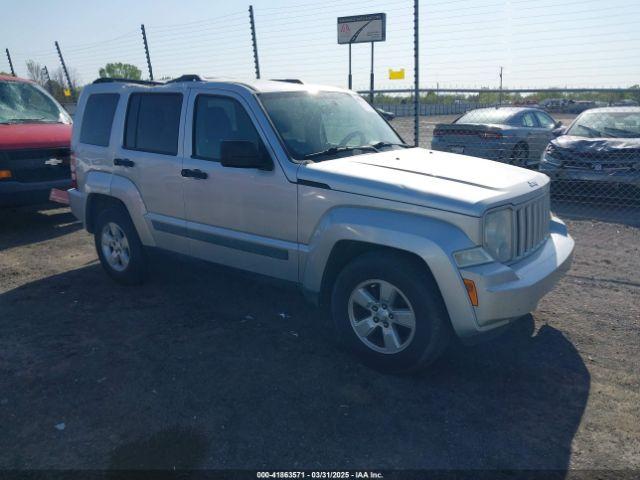  Salvage Jeep Liberty